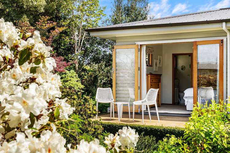 716 Maxville Drive Parkvale_1