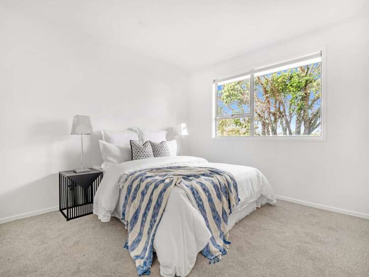 9 Tahu Crescent Sunnynook_14