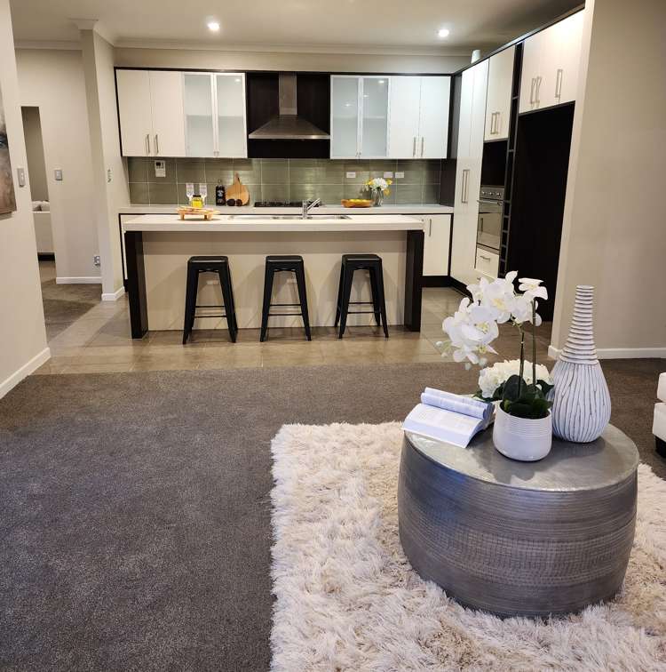 29 Dressage Lane Greenhithe_8