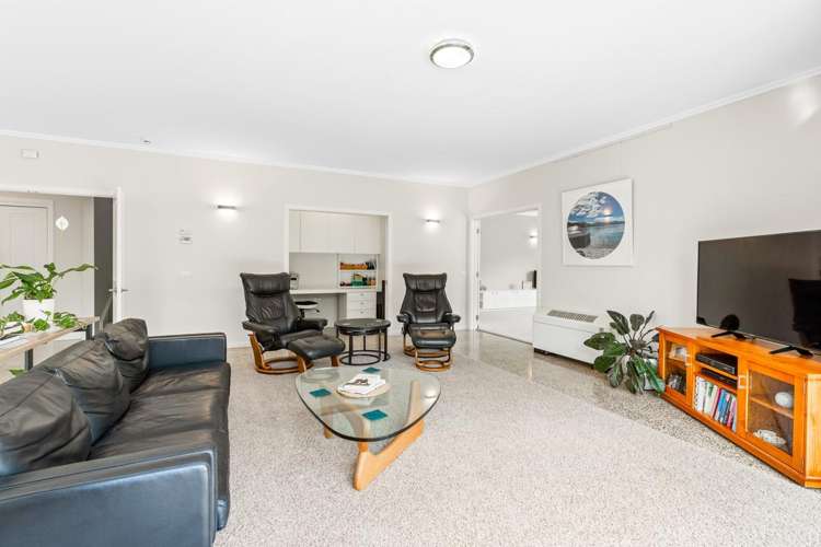 2 Railway Lane Outram_14