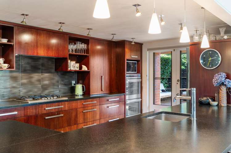 8 Frith Place Burnside_8