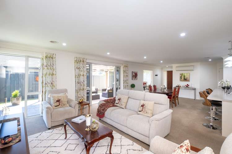 15 Lochhead Street Mahora_7