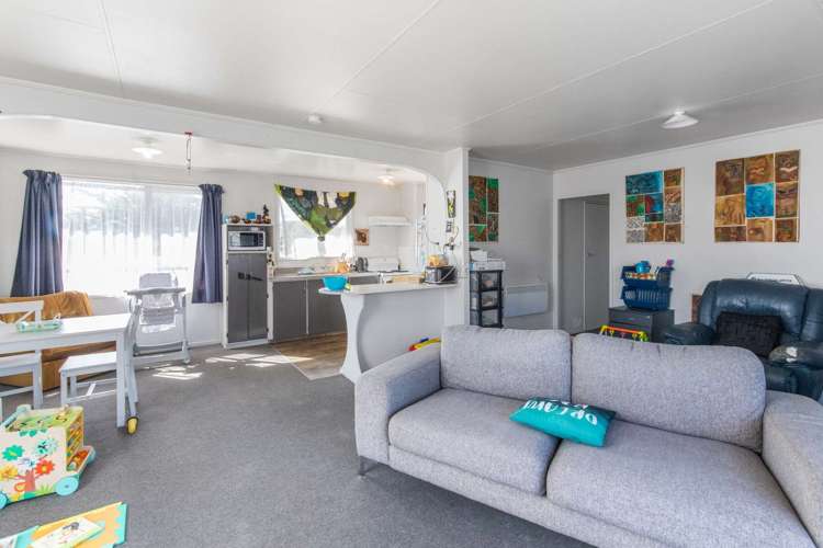 48 Kawaha Point Road Fairy Springs_1