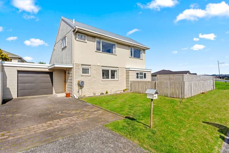 2/96 Racecourse Road Waiuku_24