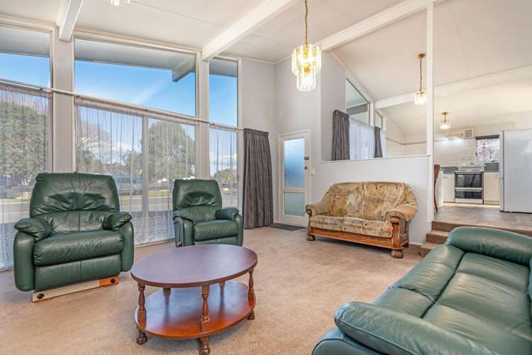 4 John F Kennedy Drive Milson_6