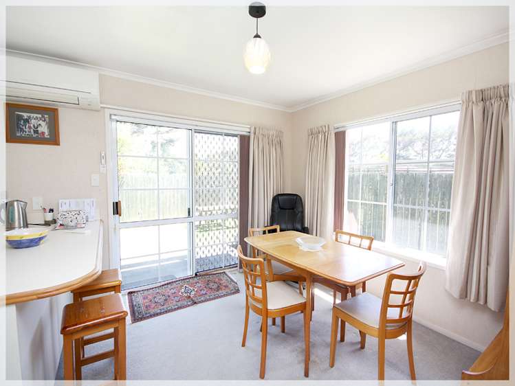 1 Chrystall Street Foxton Beach_6