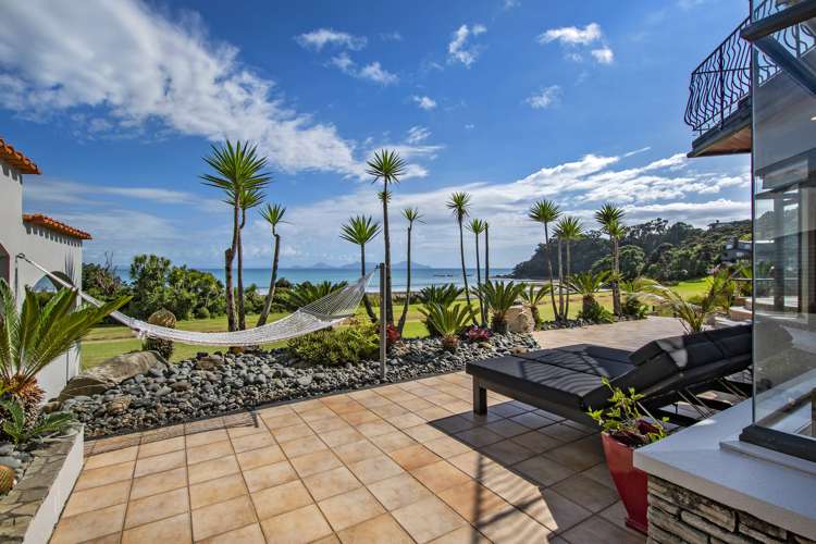 10 Breadalbane Place Langs Beach_21