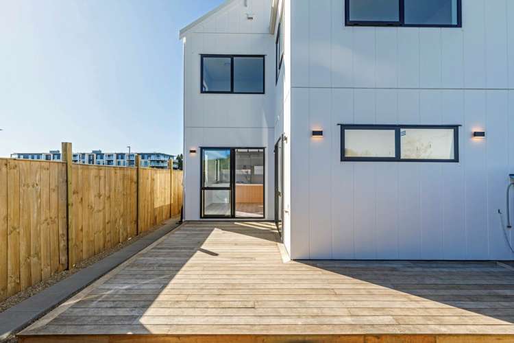 5 Green Bamboo Road Hobsonville_18