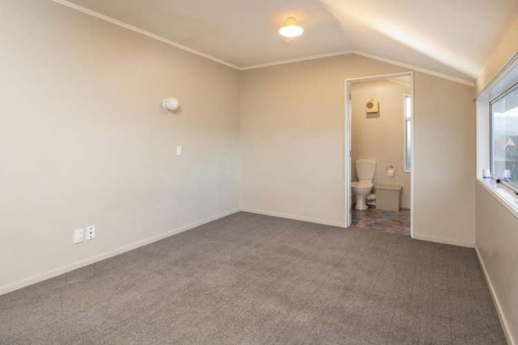 6 Gaylee Place Redwoodtown_14