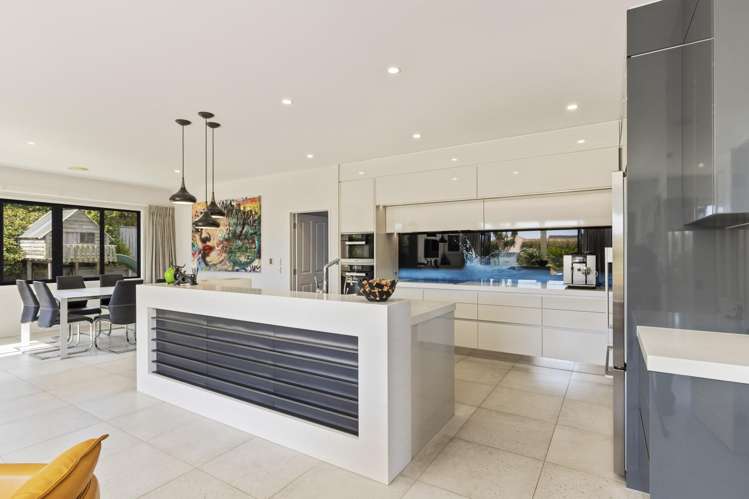 49 Shelter Grove_4