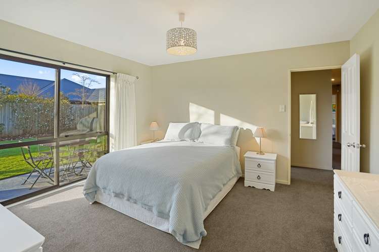 30 Coolspring Way Redwood_10