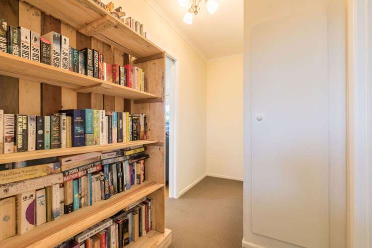 36 Fairmount Road Titirangi_10