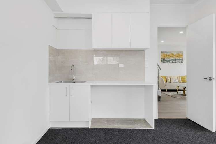 8 Pineview Drive Karaka_15