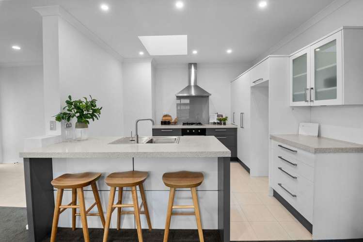 17 Millstream Drive Northwood_5