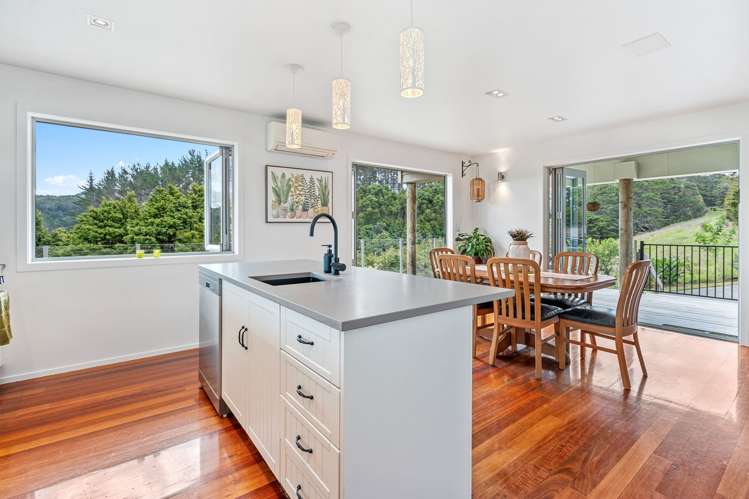 24 Coalhill Lane Kiripaka_18