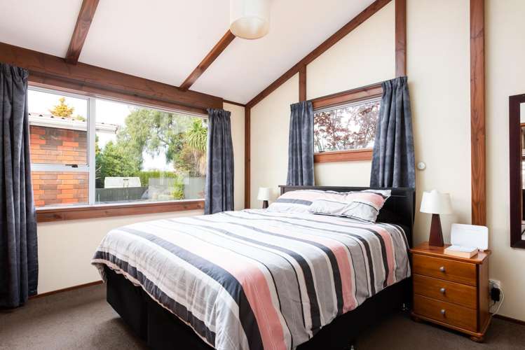 4 Gill Crescent Redwoodtown_8