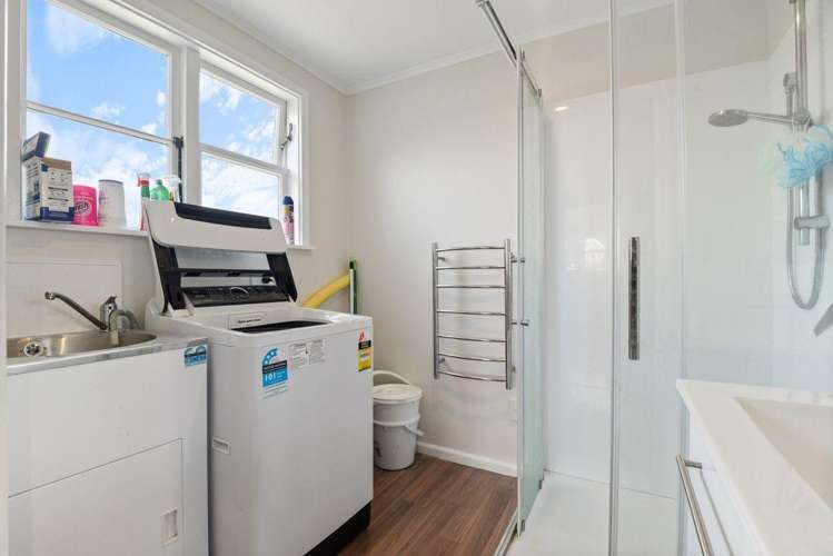 14 Clinkard Avenue Glenholme_14