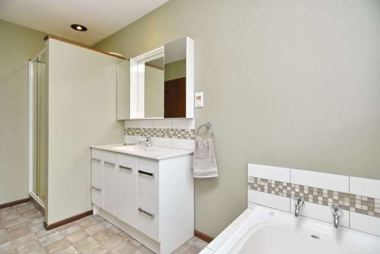 4 Clotilda Place Bishopdale_22