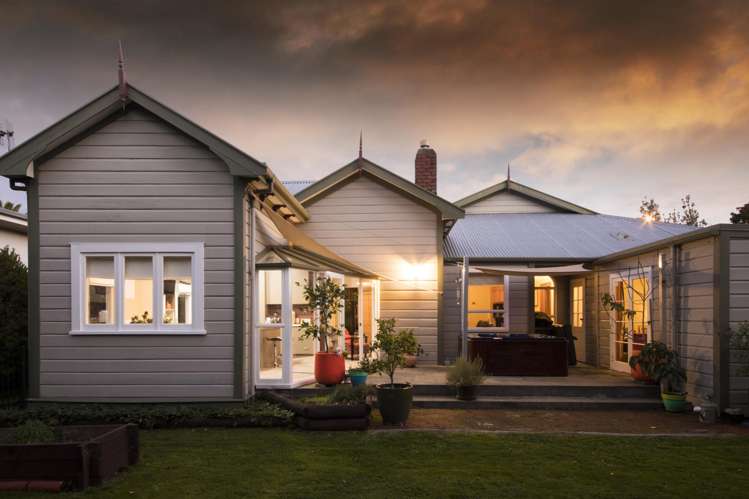 301 College Street West End_17