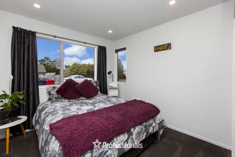 16 Mcewen Crescent Riverstone Terraces_11