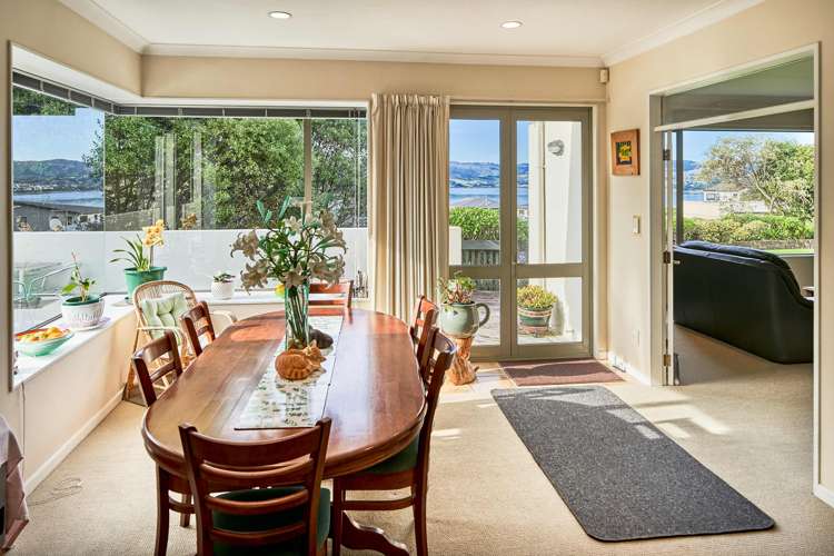 28 Saint Ives Drive Camborne_6