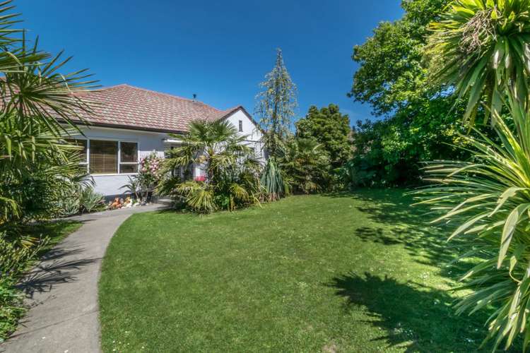 8 Henry Wigram Drive Wigram_14