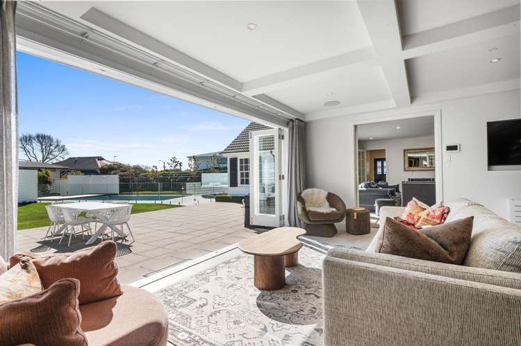 48 McDougall Avenue Merivale_20