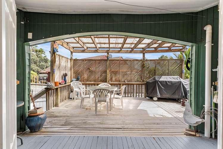 1/18 Reid Road New Lynn_8