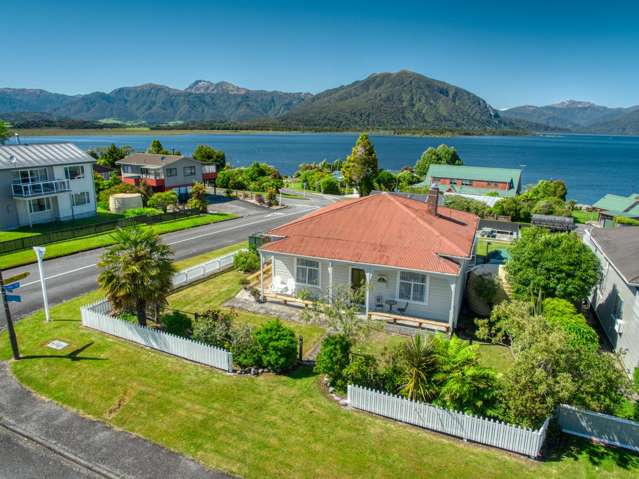 55 Ahau Street Moana / Lake Brunner_1