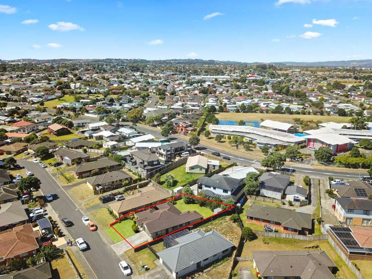 94 Pitt Avenue Clendon Park_17