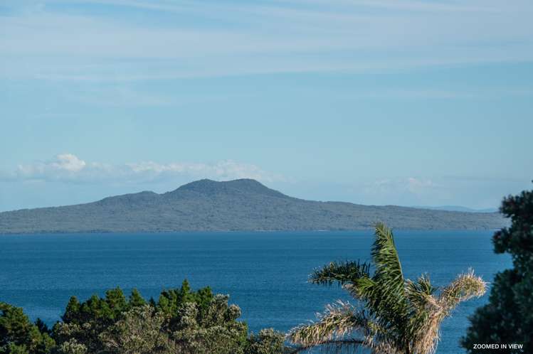 1/8 Clifton Road Waiake_25