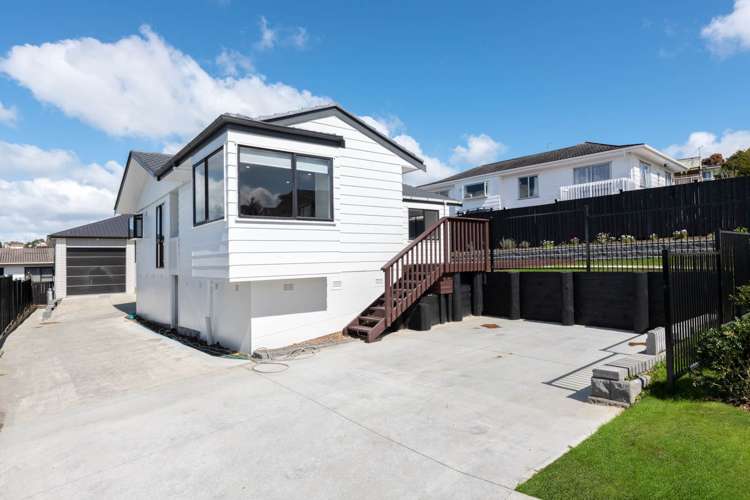 43 Athena Drive Totara Vale_8