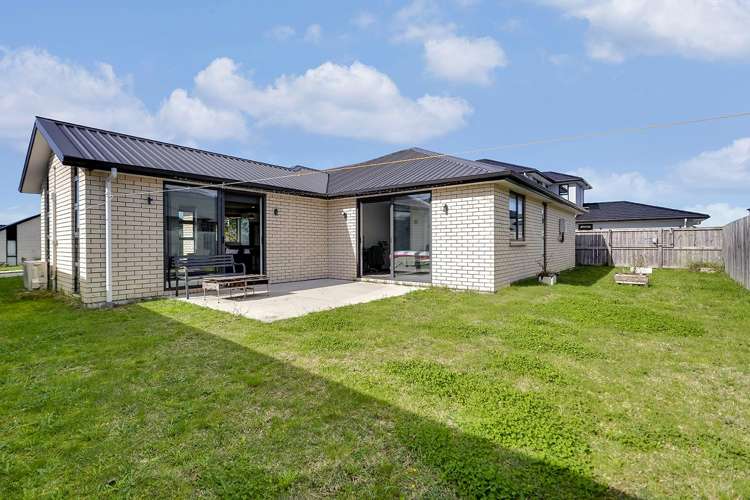 22 Inuwai Street Glenview_17