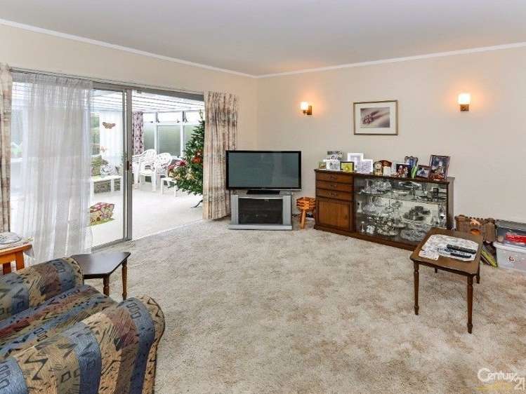 53 Beaumonts Way Manurewa_2