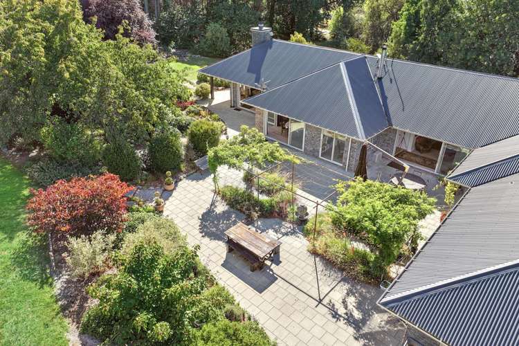 1025 Lake Hawea-Albert Town Road Lake Hawea_1