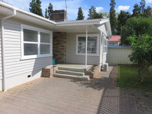 Sunny - 3 Bed - Close to Waikato University