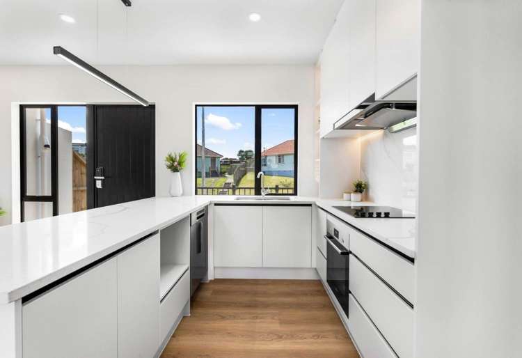 2/9 Farringdon Street Glen Innes_4