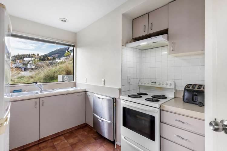 8b Sainsbury Road Fernhill/Sunshine Bay_2