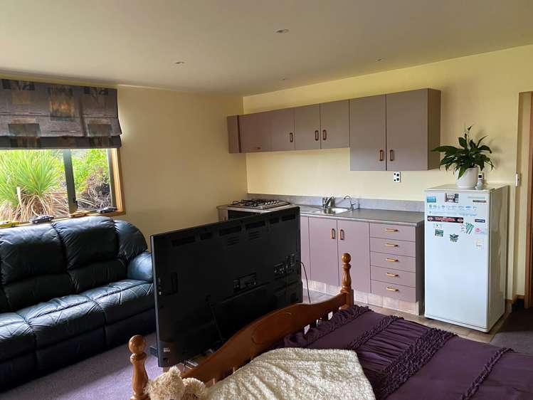 12 Grove Avenue Weston_14