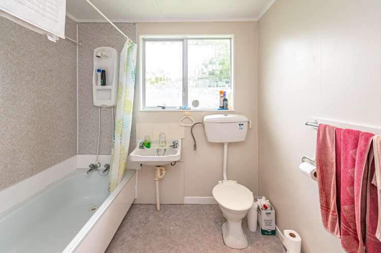 250a Somme Parade Aramoho_12