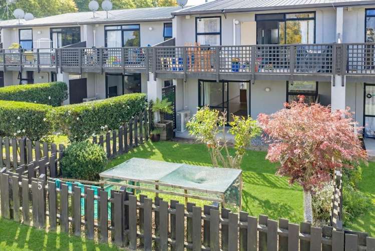 Flat 5/98 Burns Street Cambridge_14