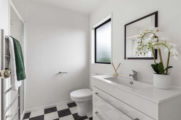 62A Simmental Crescent Somerville_18