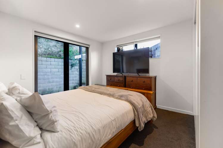 10 Saint Lauras Lane Queenstown_16