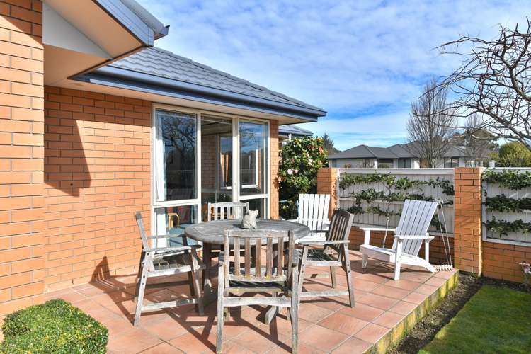 25 Becmead Drive Harewood_17
