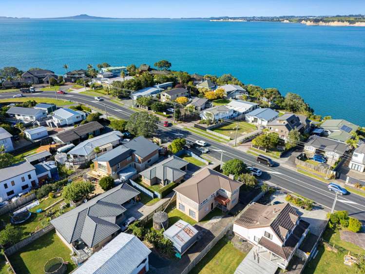 806 Whangaparaoa Road Manly_18