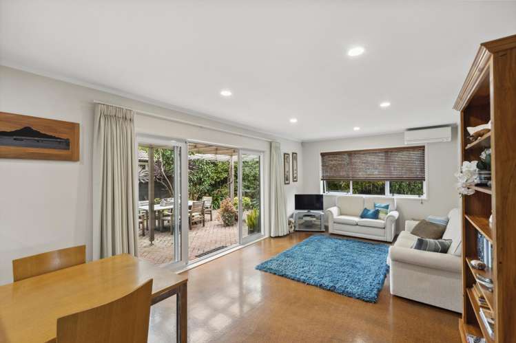 2 Roselawn Lane Pahurehure_7