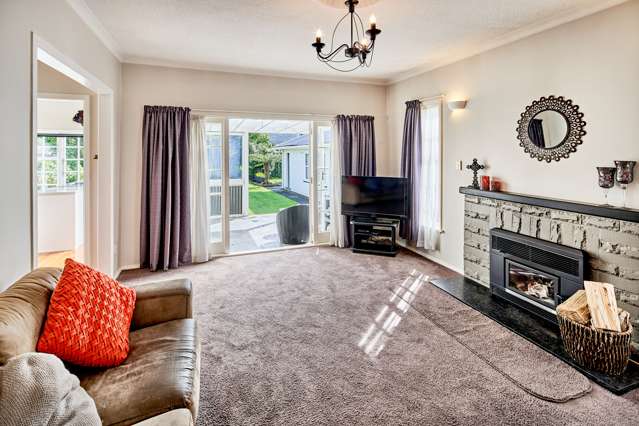 36 Heretaunga Square Silverstream_4