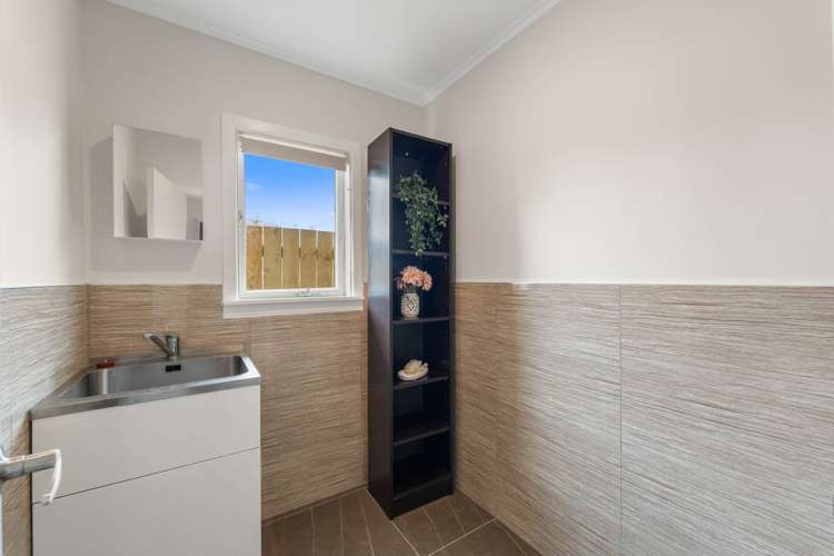 99 Awaroa Road Sunnyvale_18