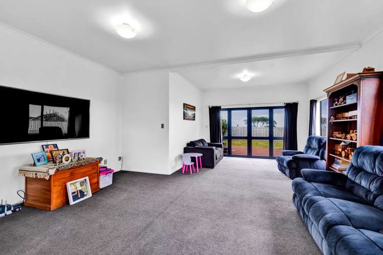 1544 South Road Manutahi_5