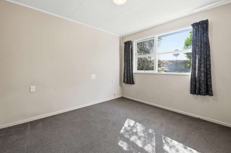 110 Pandora Avenue Sunnybrook_10